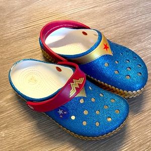 Blue Glitter Women’s Wonder Woman Crocs. Us Women’s size 6